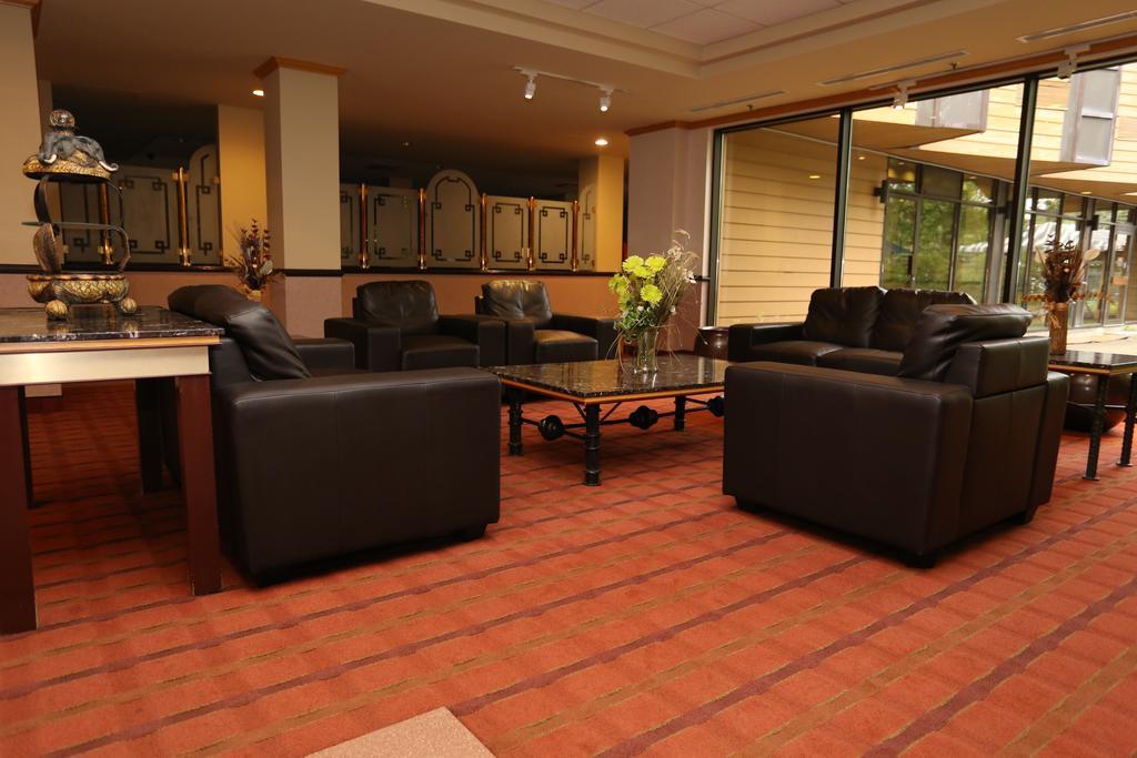 Hotel Gouverneur 3*