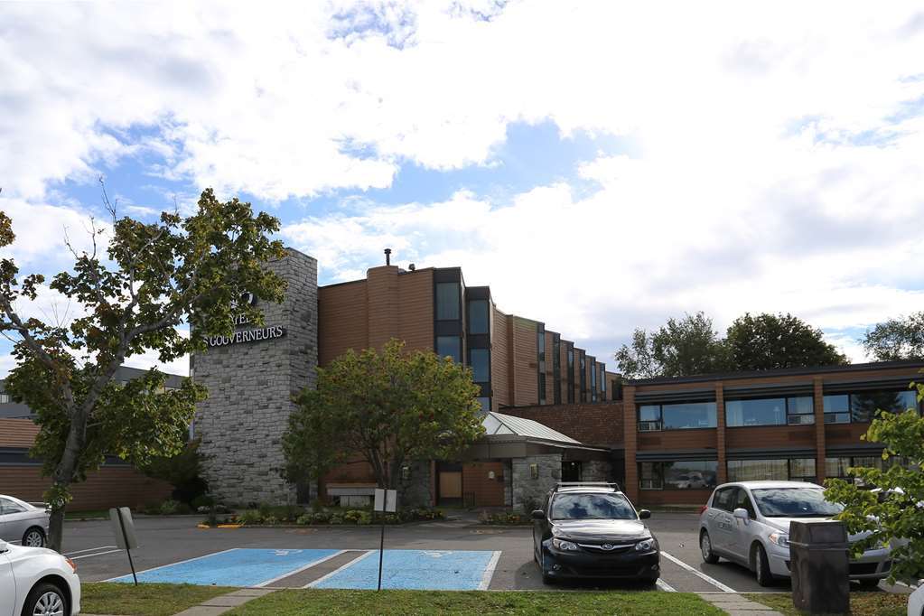 Gouverneur 3*